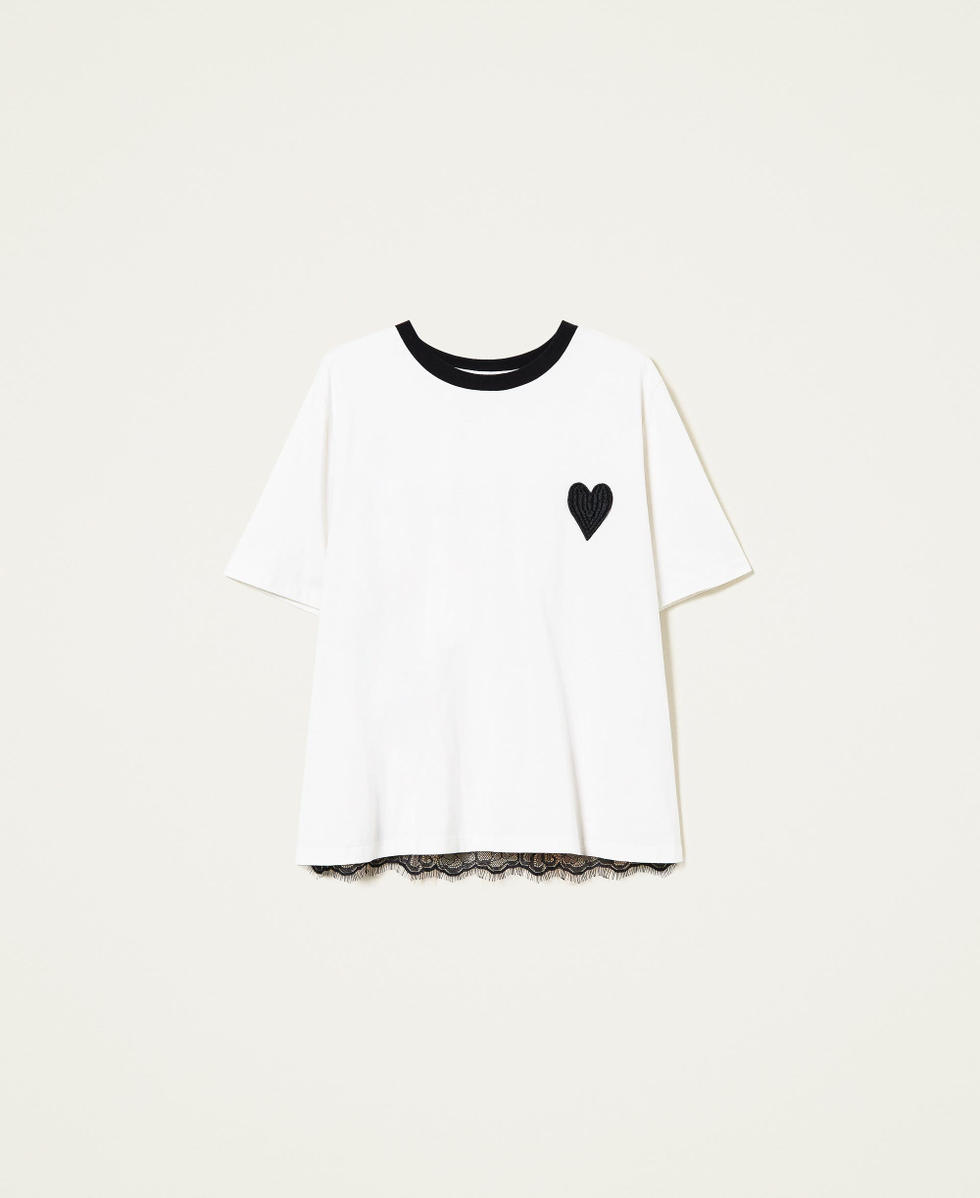 T-shirt avec c&oelig;ur et dentelle