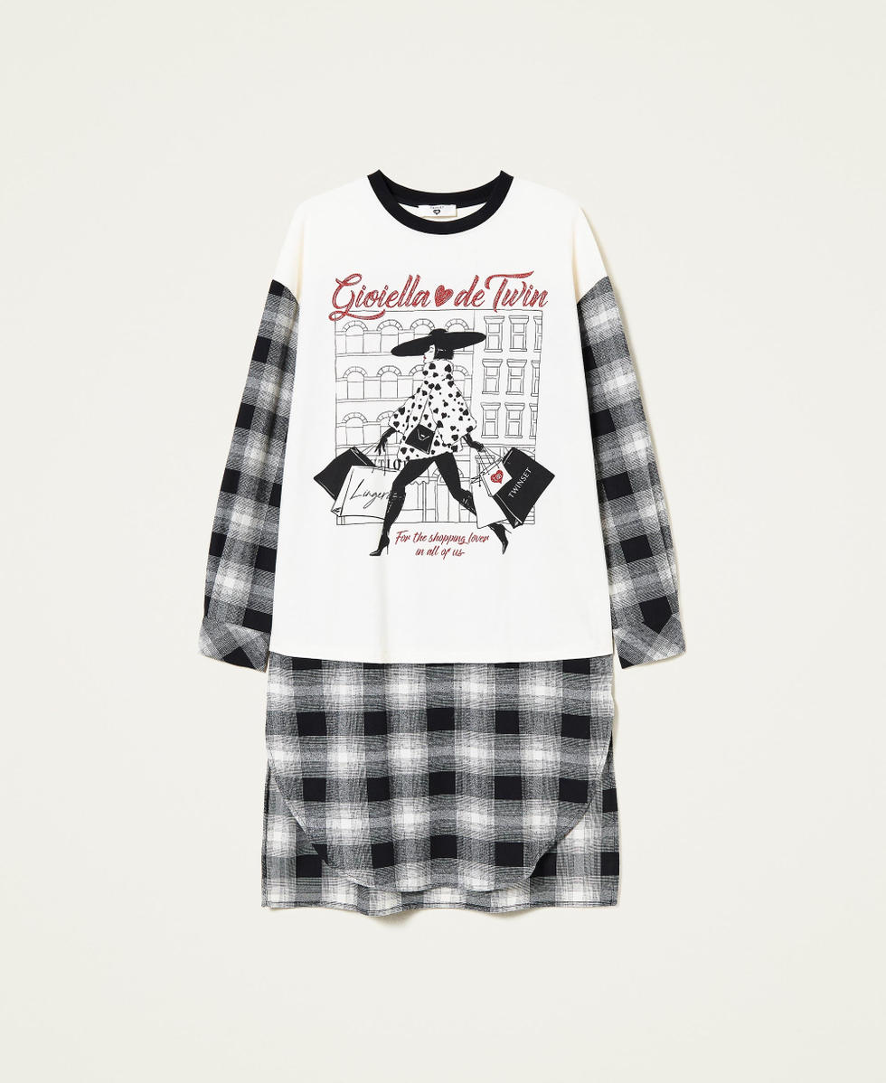 Chequered night gown with print