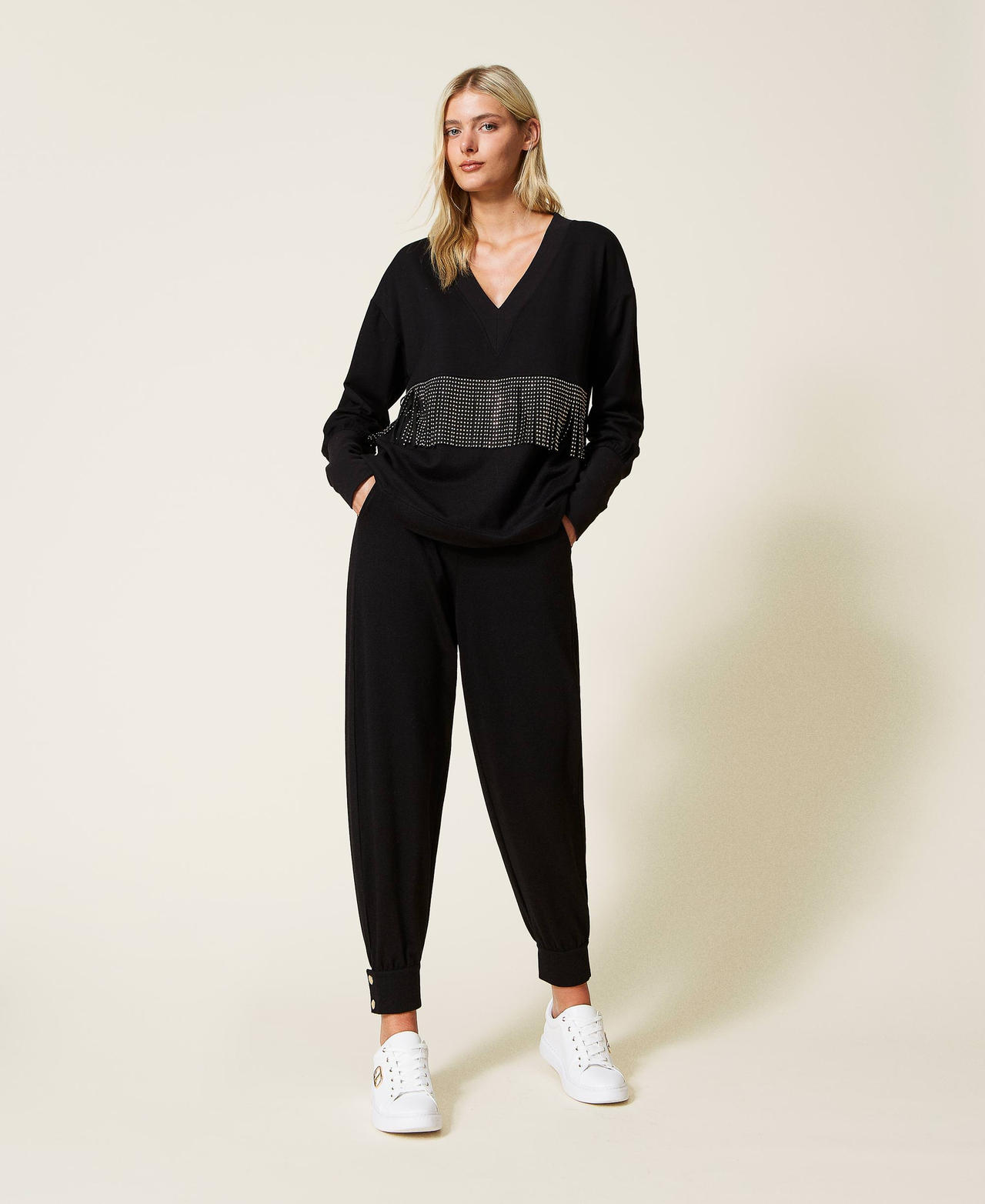 Plush fabric joggers with buttons