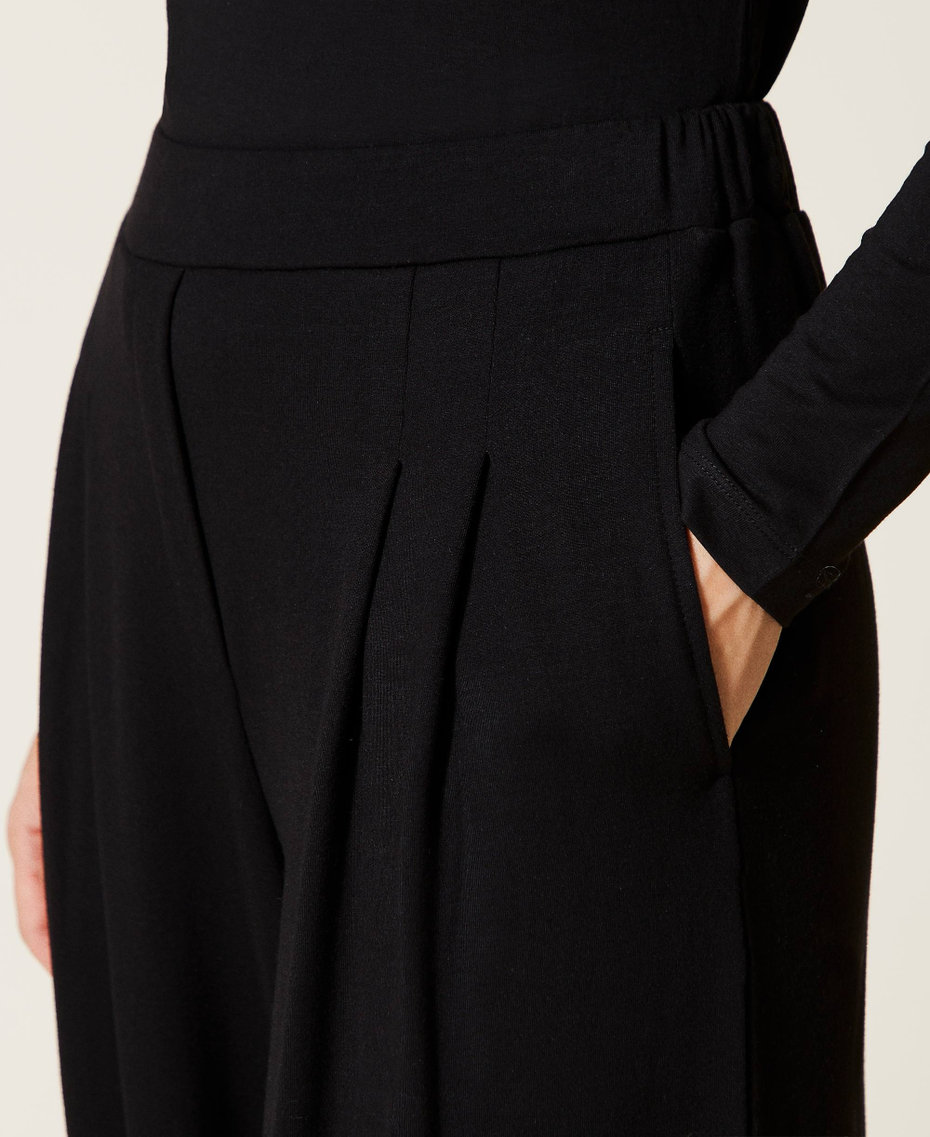 Black Trousers with Pleats and Front Tie