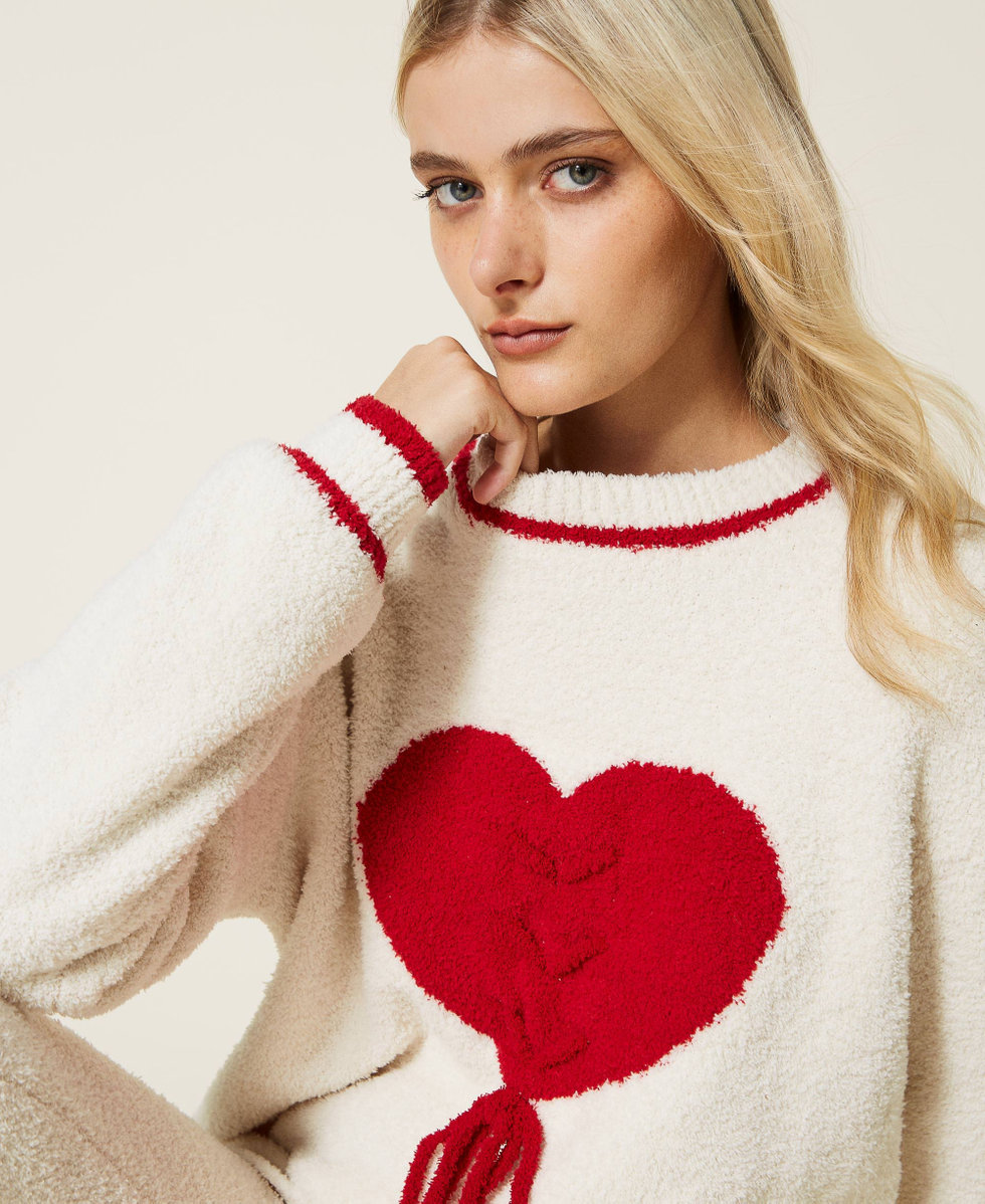 Pull et pantalon avec c ur et logo
