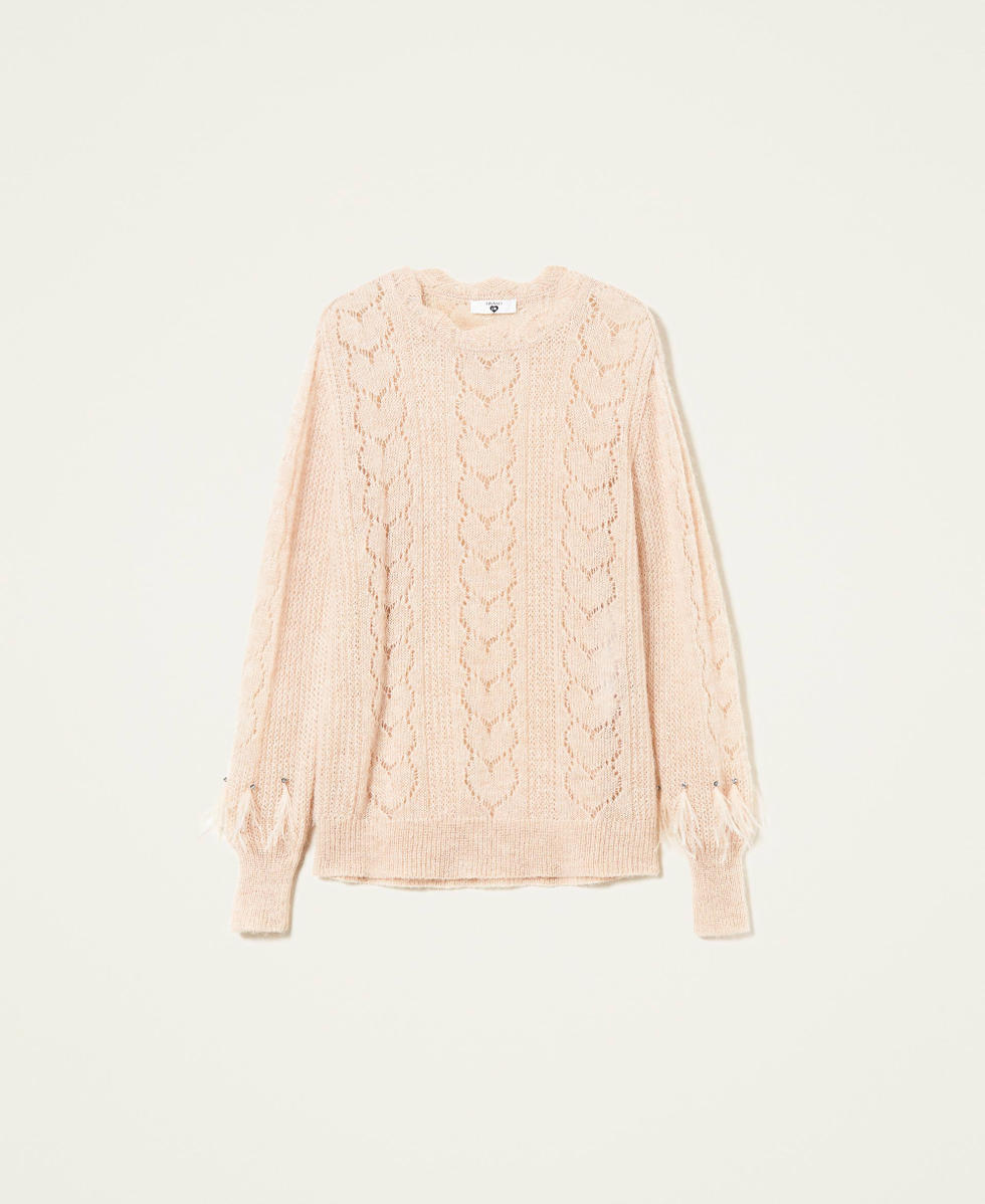 Pull avec plumes et strass