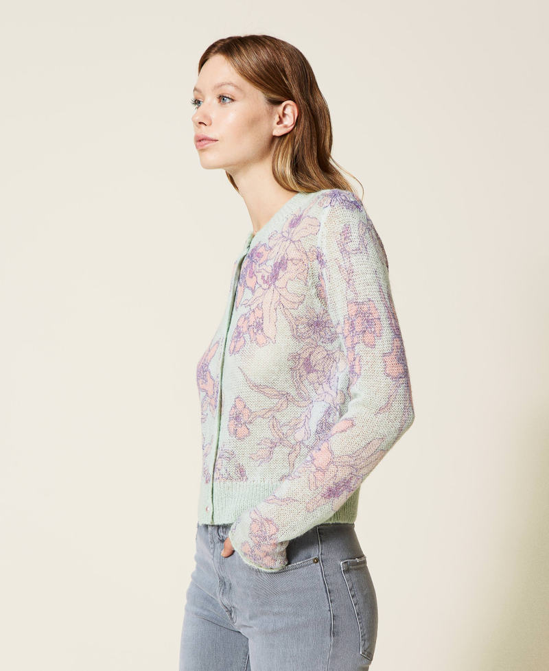 C&aacute;rdigan corto con estampado de flores