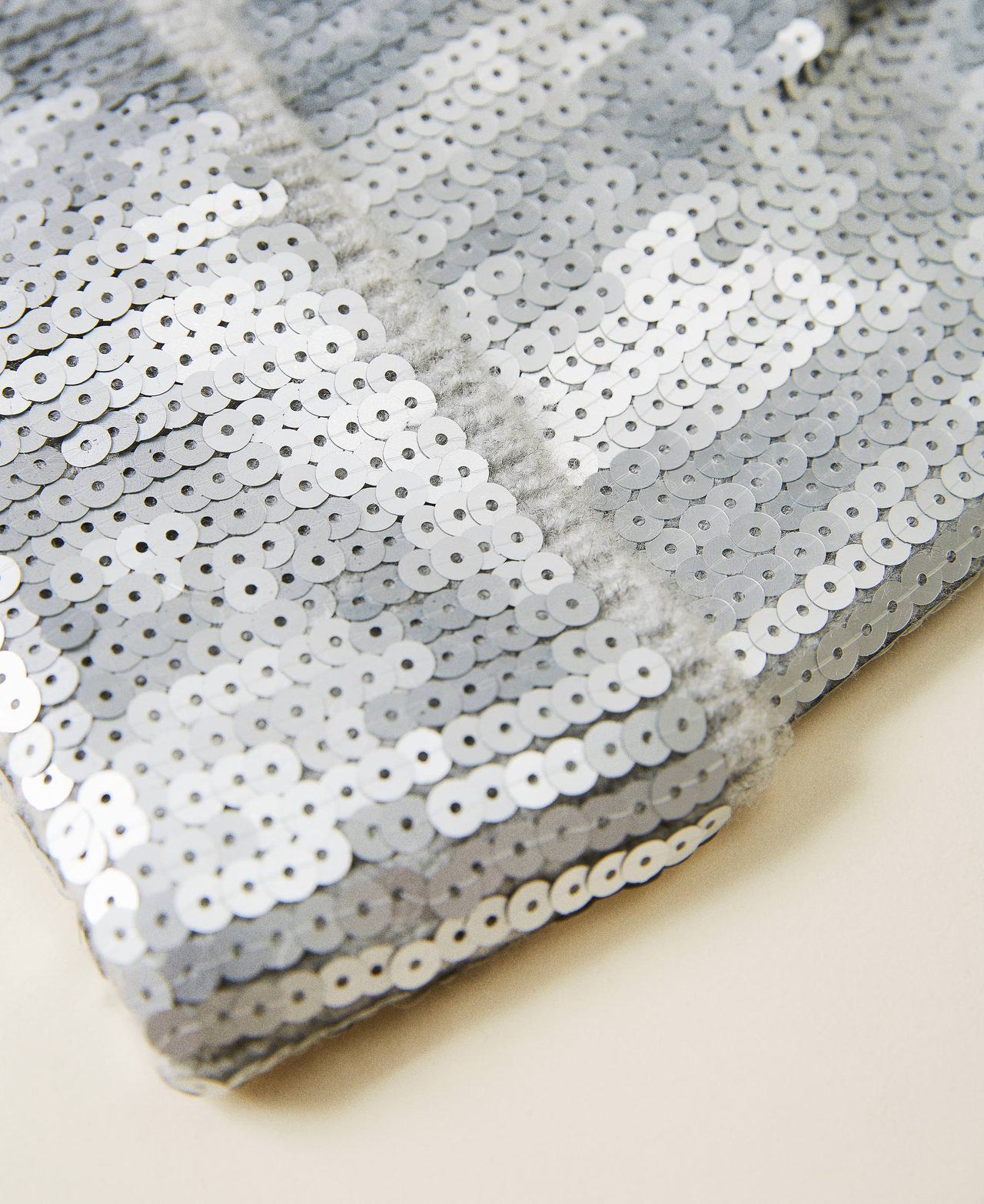 Knit beanie with sequins Silver Woman 222TA4043_00055_02
