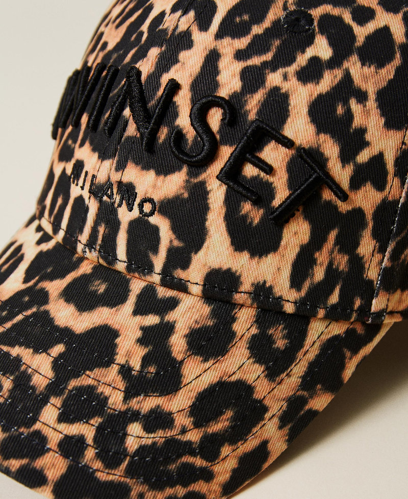 Animal print baseball cap