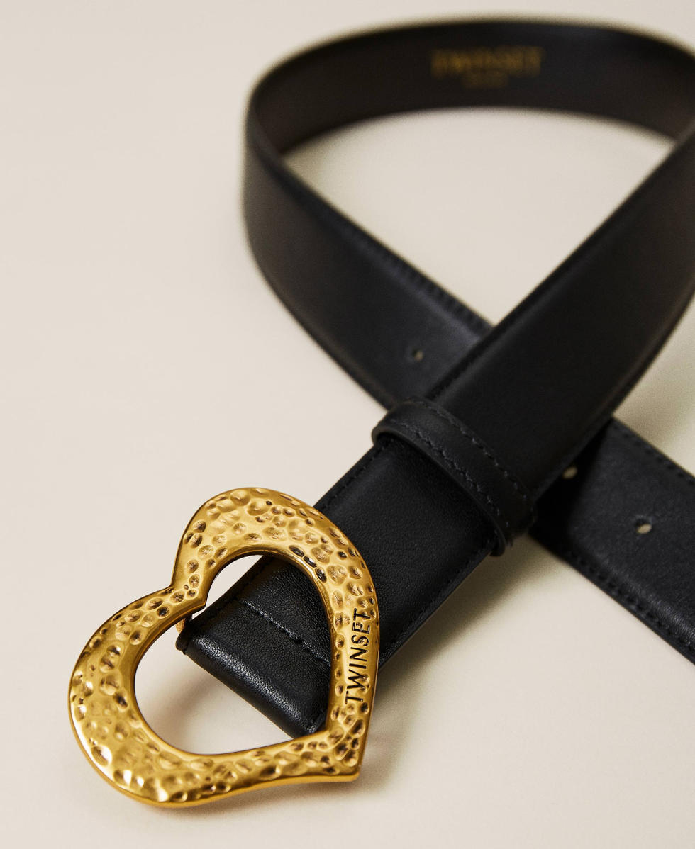 Leather belt with heart shaped buckle Woman, Black | TWINSET