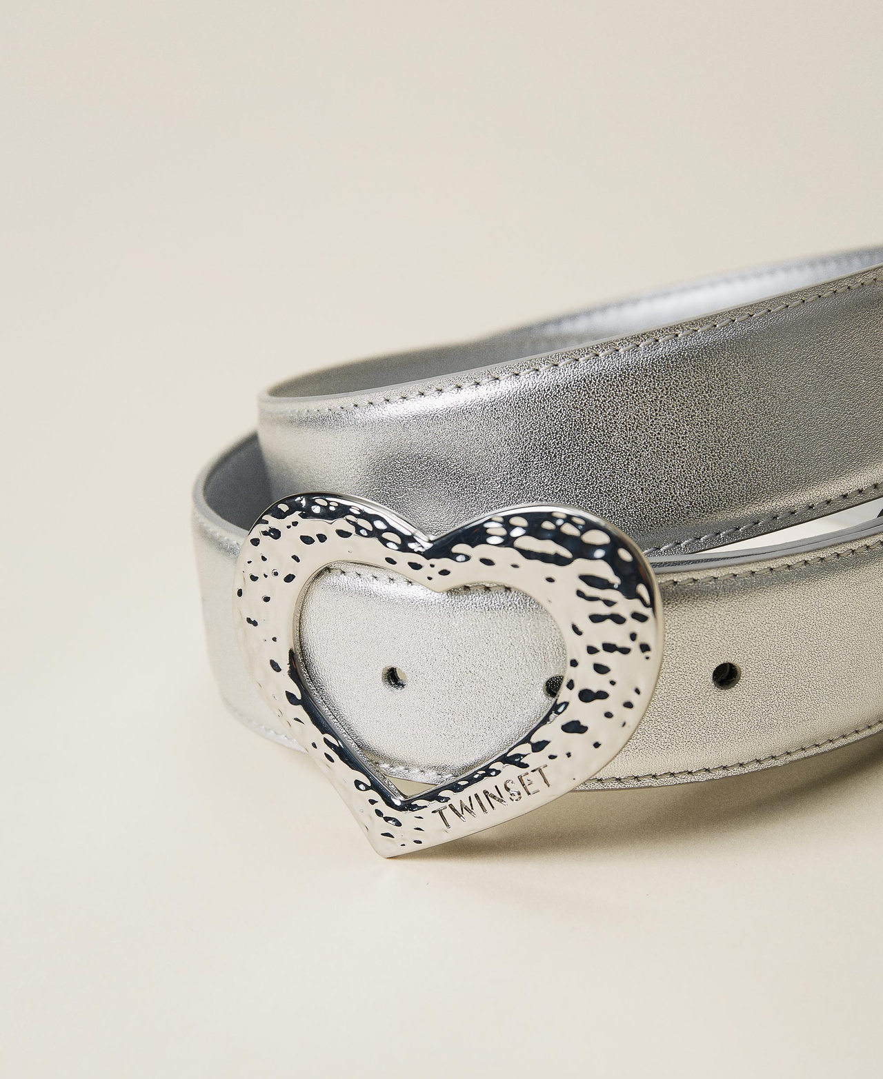 Leather belt with heart shaped buckle Woman, Silver | TWINSET Milano