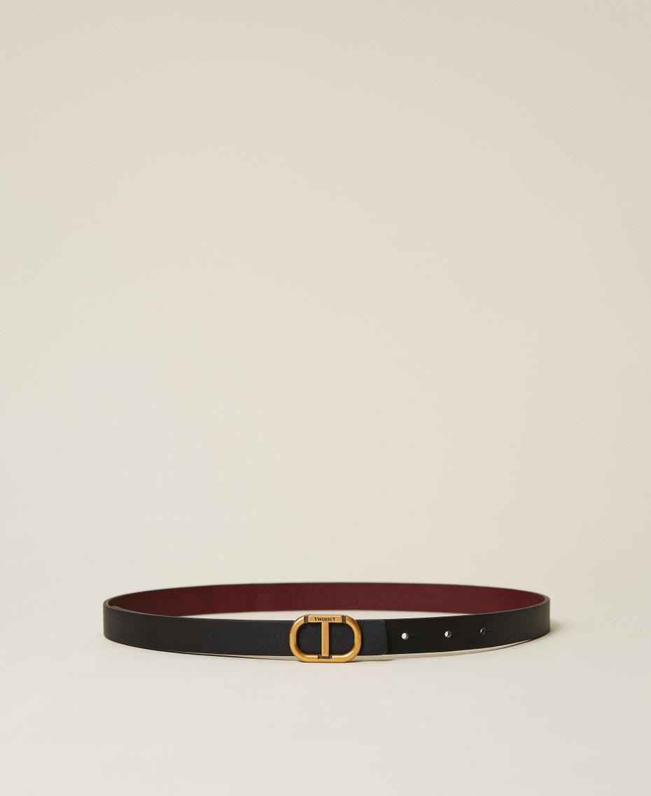 Reversible thin leather belt with logo