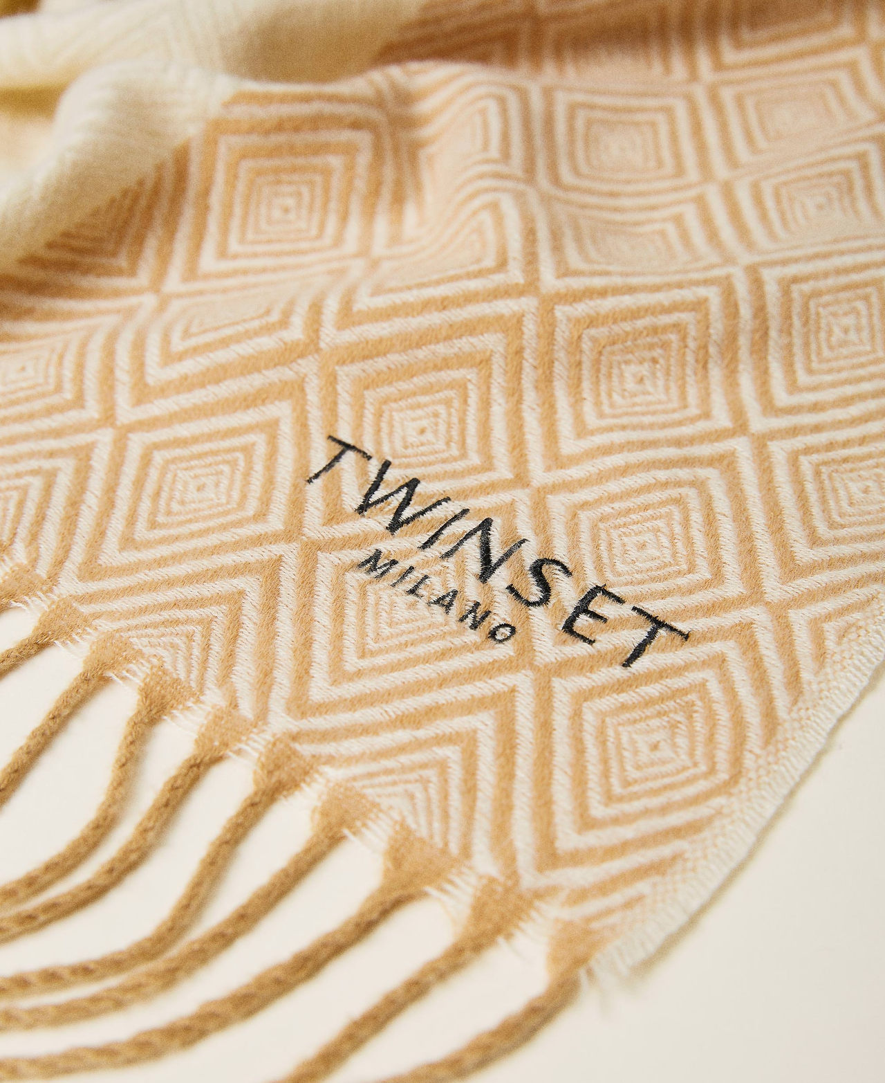 Sciarpa jacquard con logo