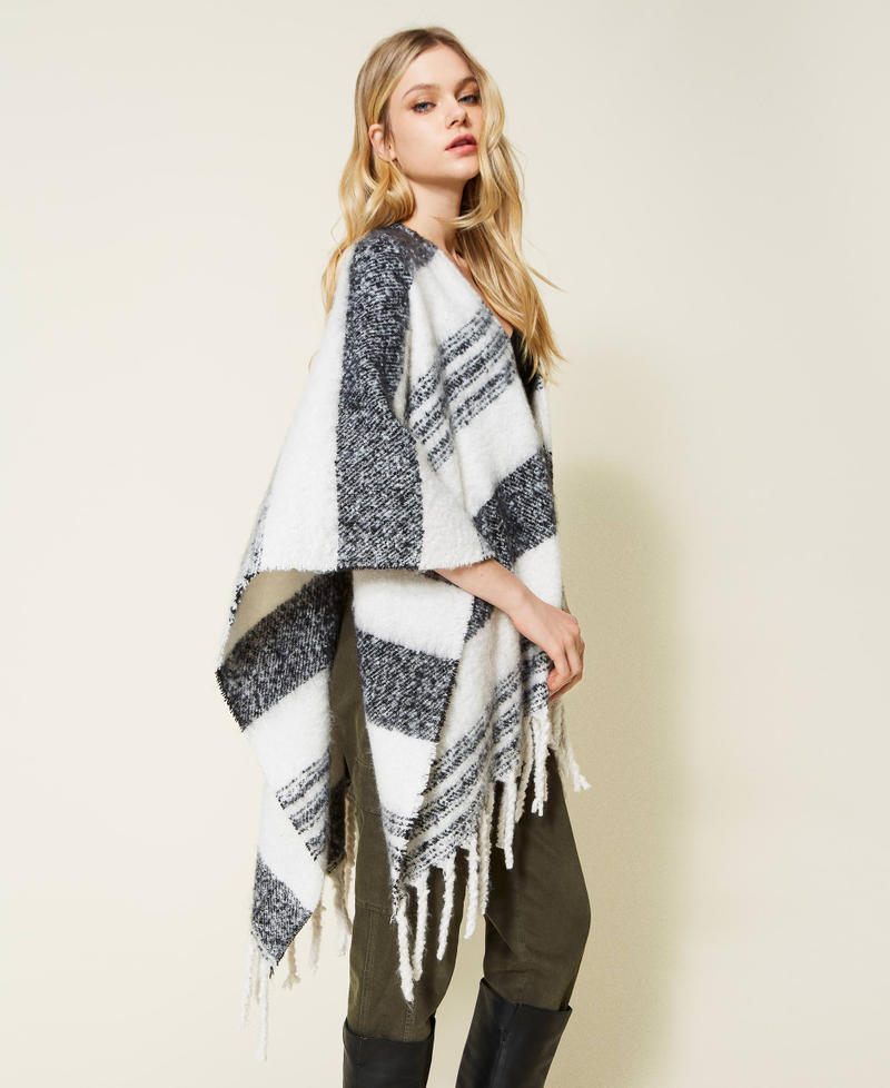Poncho ouvert jacquard