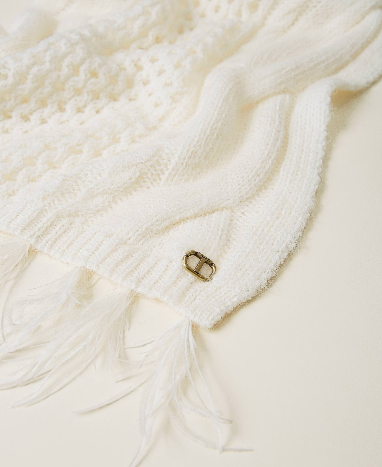 Sciarpa a trecce con piume Bianco Neve Donna 222TA410H_00282_02