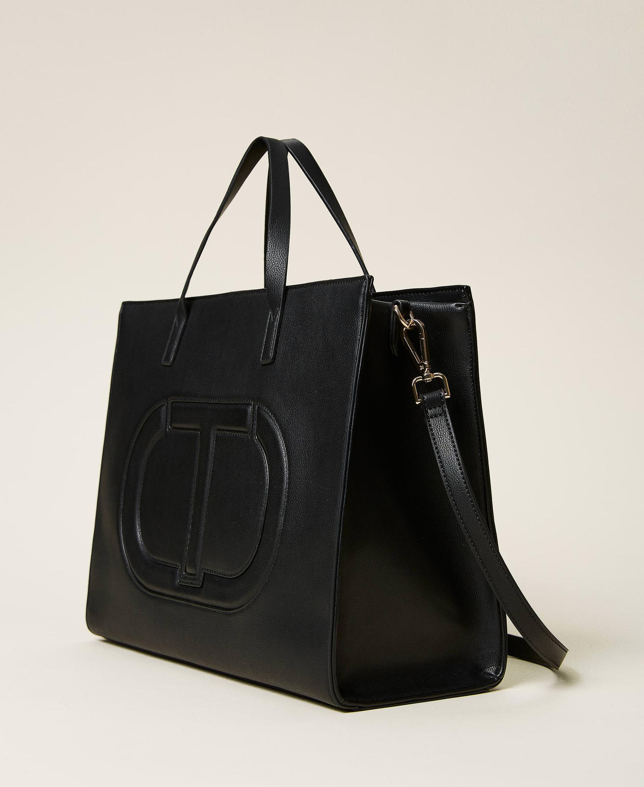Shopper with inlaid logo