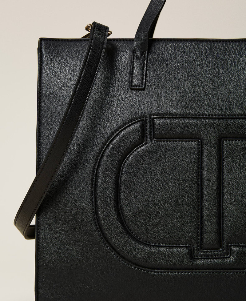 Shopper with inlaid logo