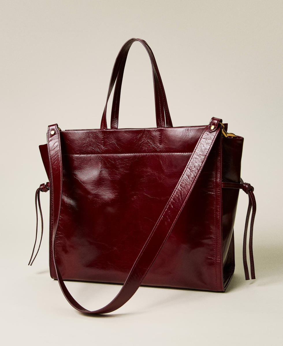 Leather shopper with nappa leather