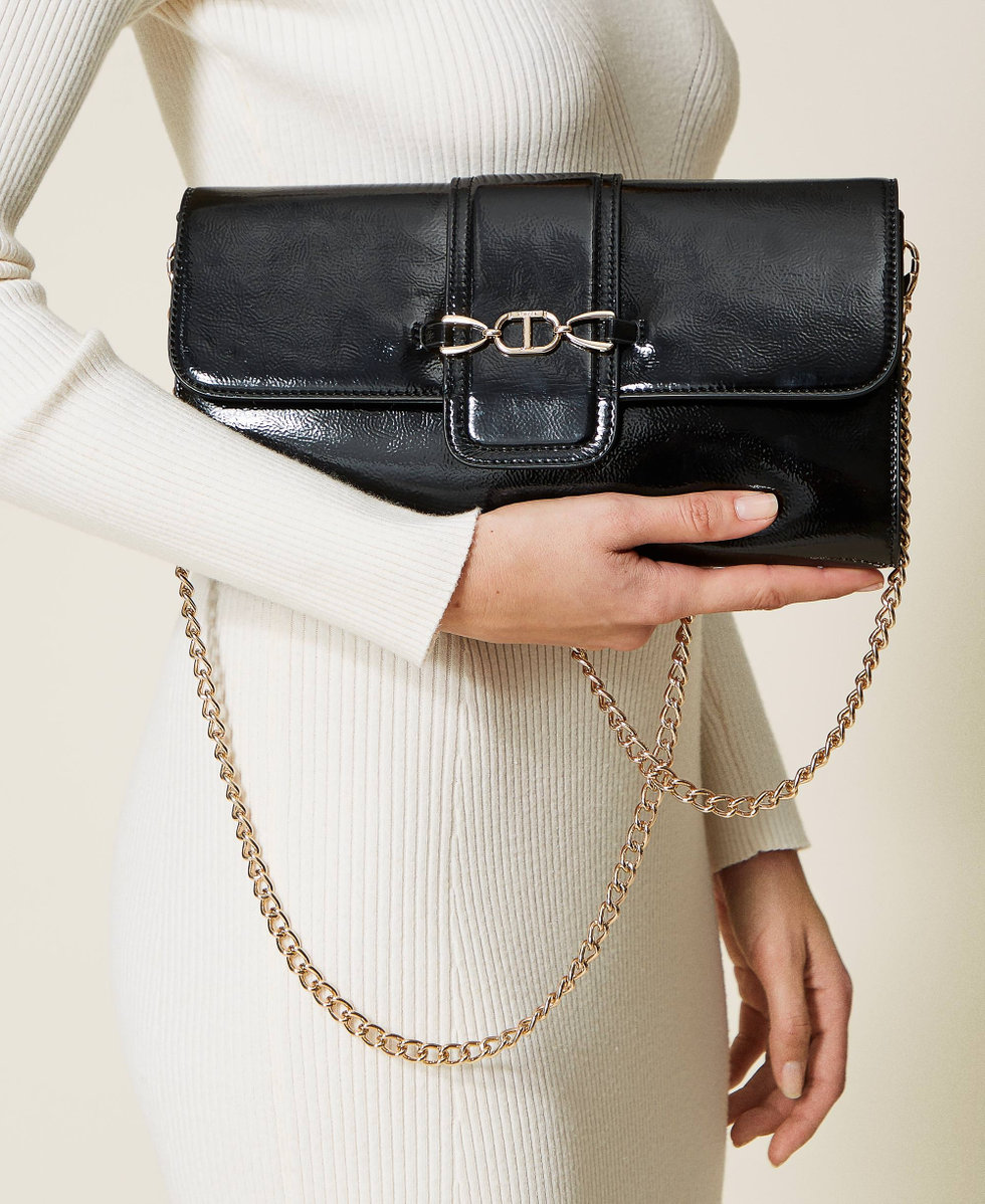 Pochette en verni avec logo
