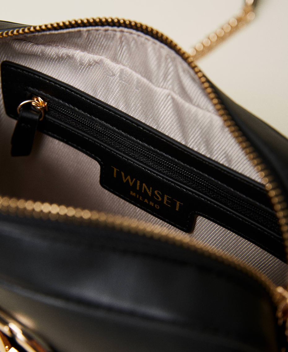 Shoulder bag with pocket and logo