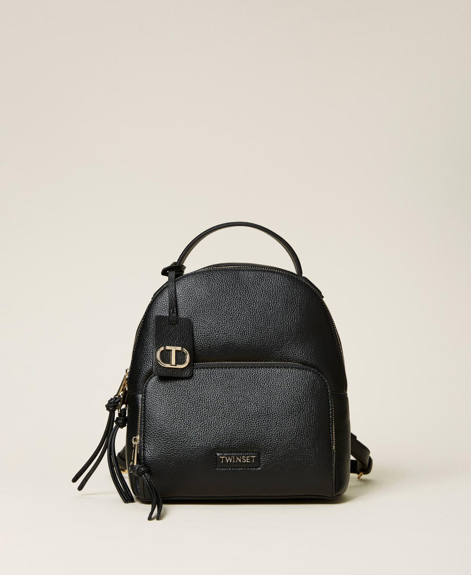 Backpack with logo tag