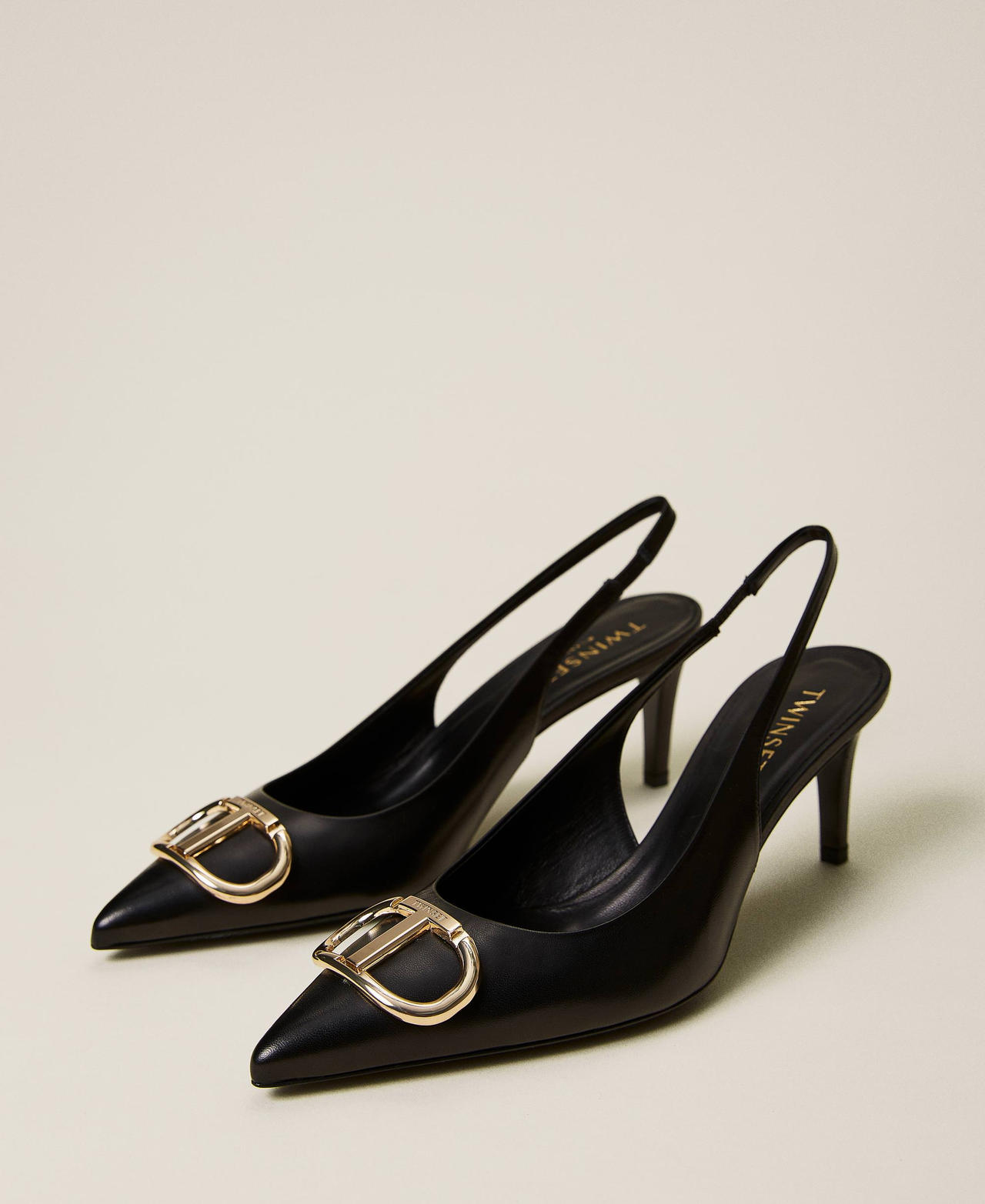 Décolleté sling back in pelle