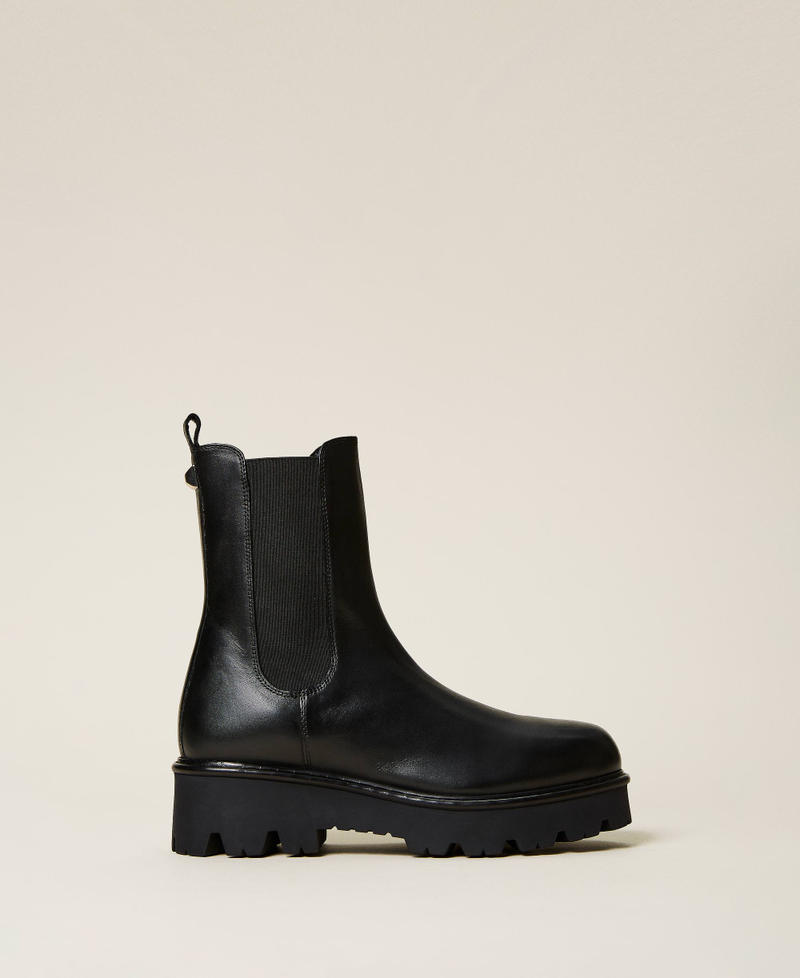 Chelsea boots with stud Black Woman 222TCP16E-03