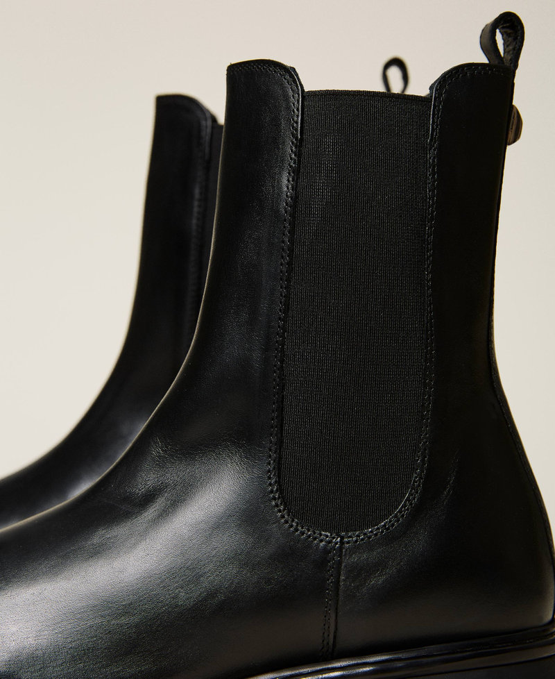 Chelsea boots with stud Woman, Black | TWINSET Milano
