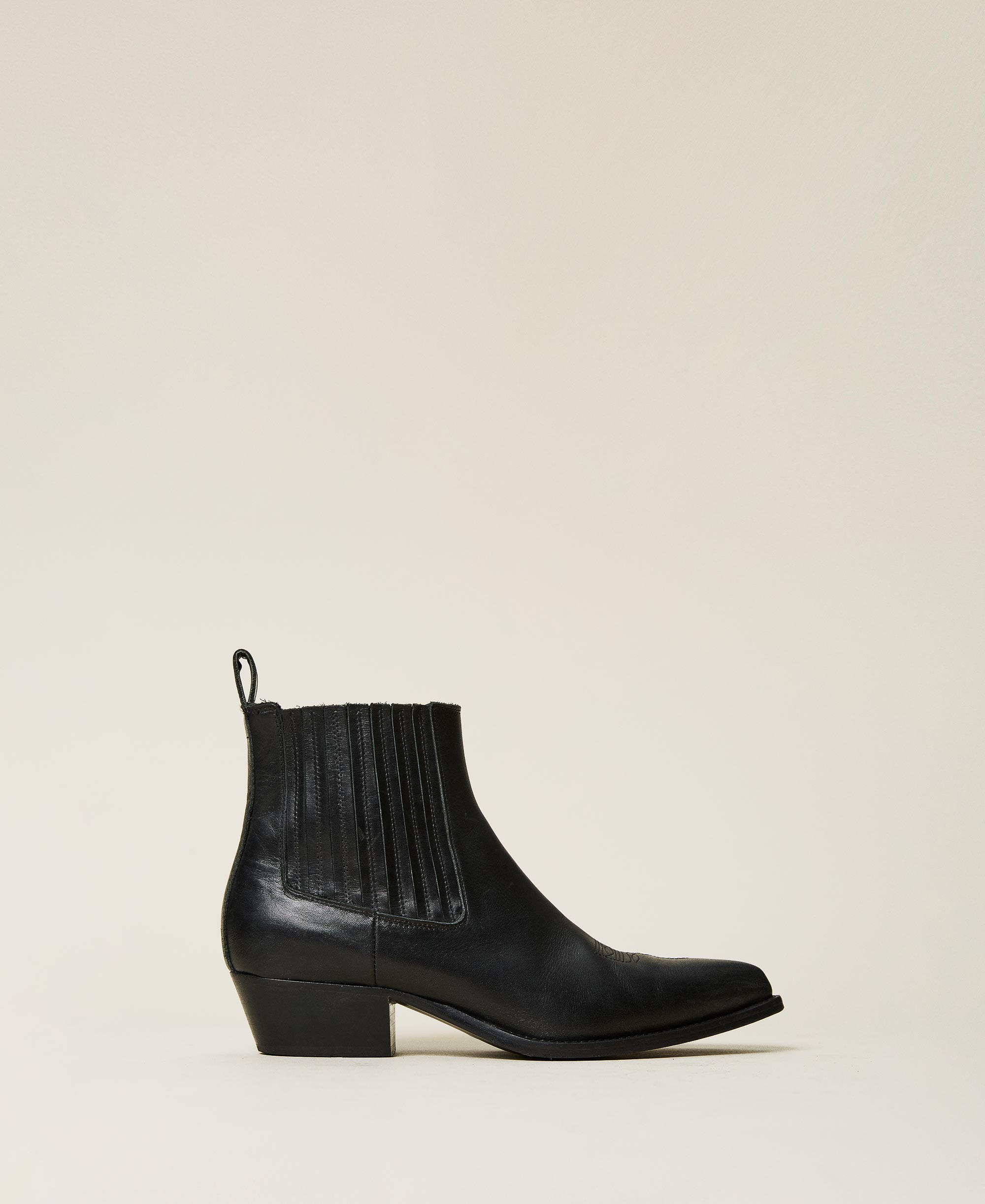 Leather Texas ankle boots