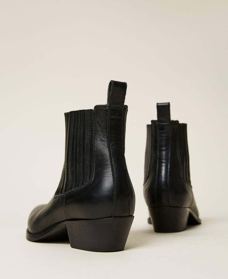 Leather Texas ankle boots