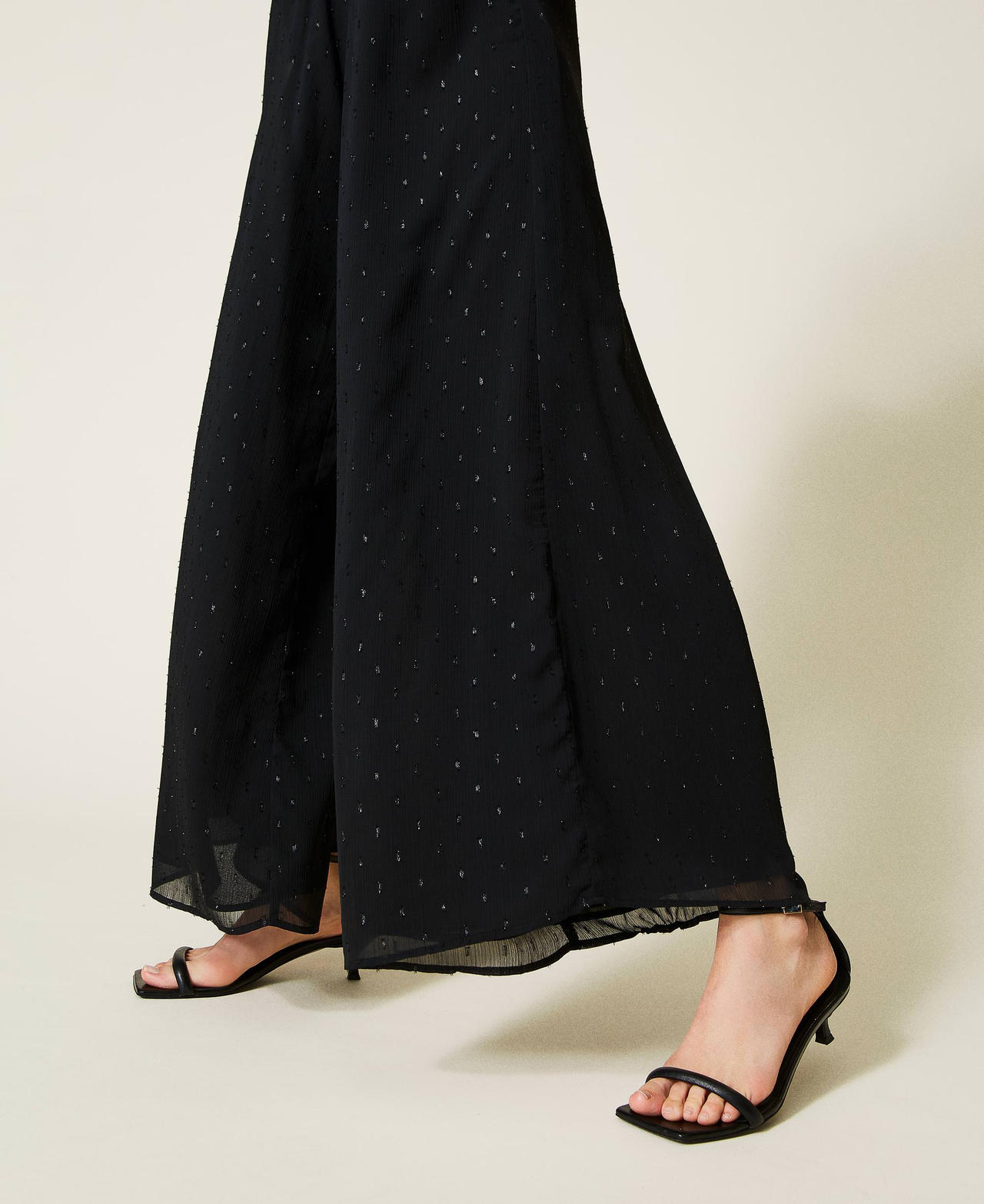 Sandali in pelle con kitten heels