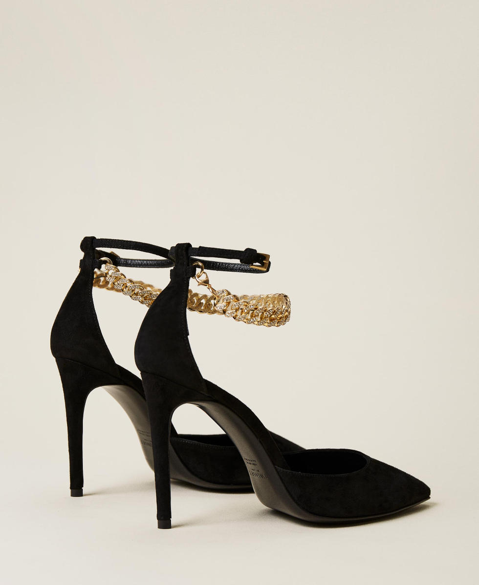 Leather court shoes with chain and strap