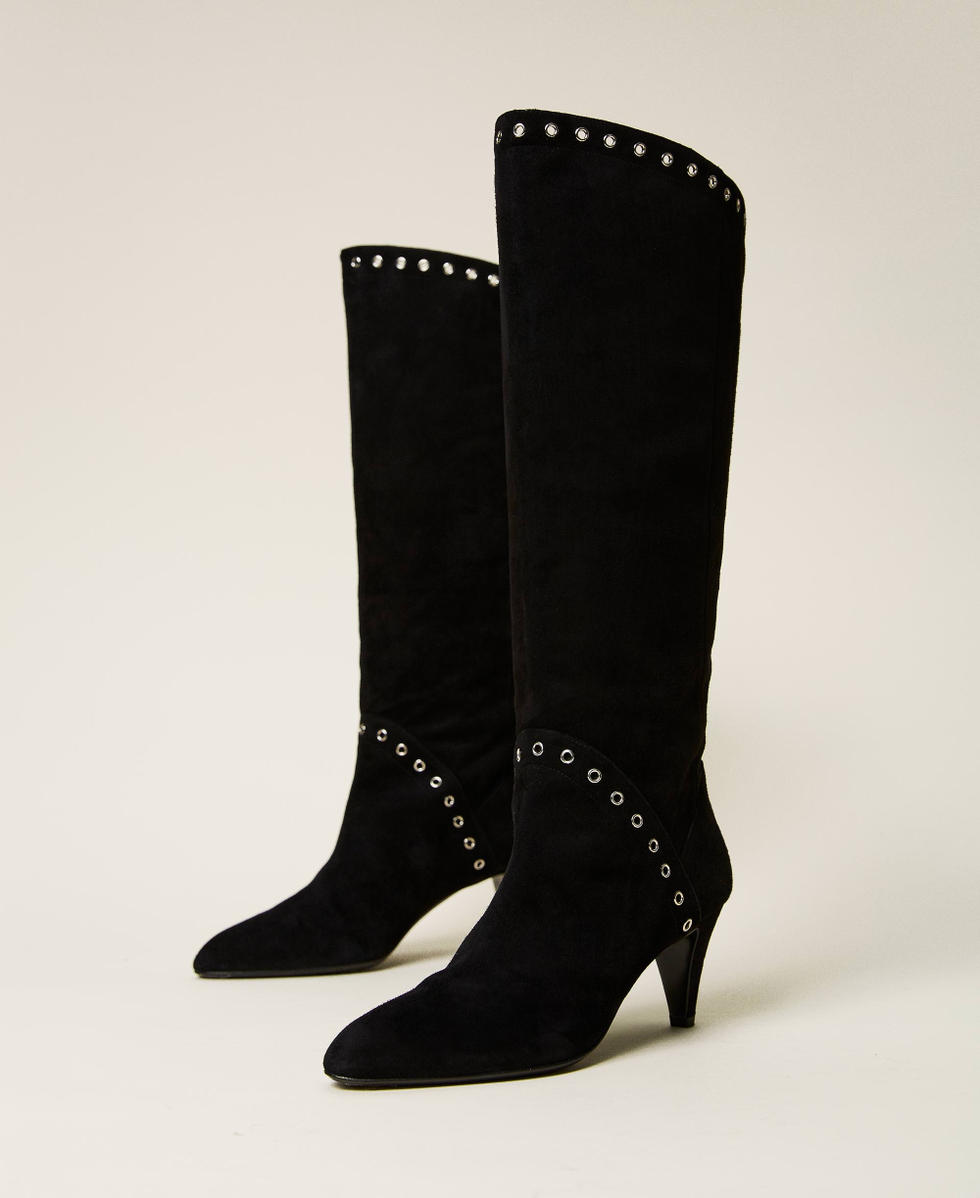 Bottes cuir velours avec &oelig;illets