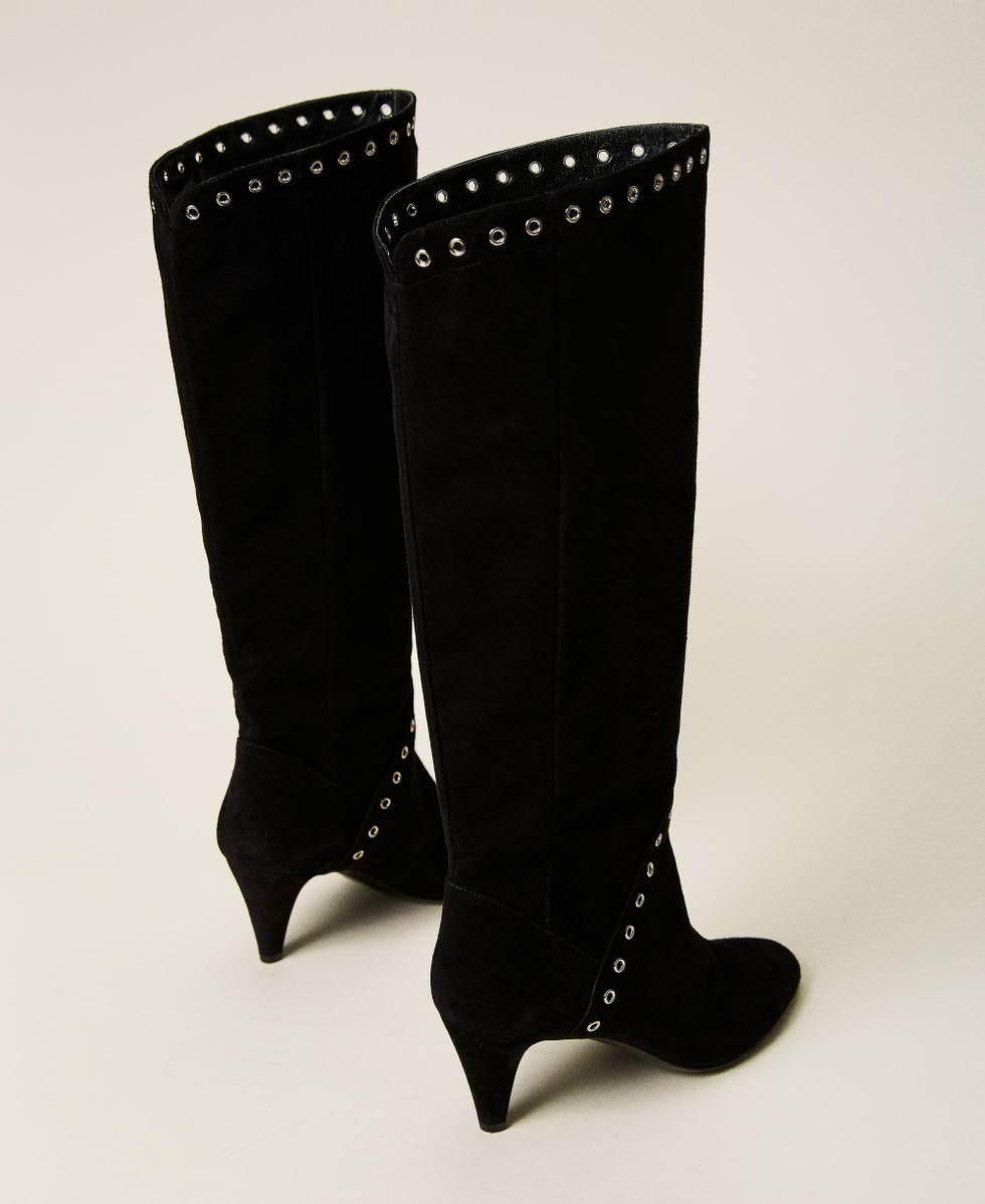 Bottes cuir velours avec &oelig;illets