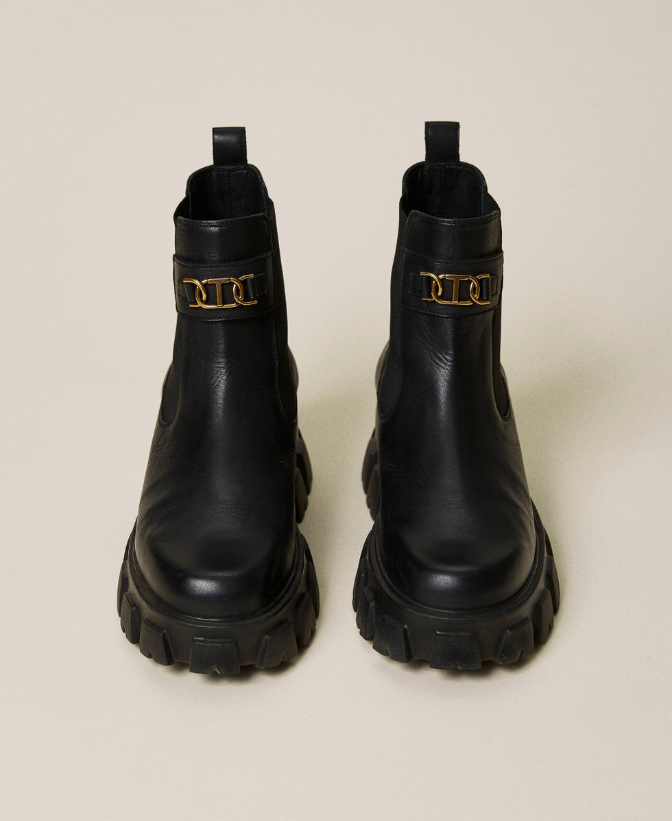 Gucci boots with snake on sole 2025