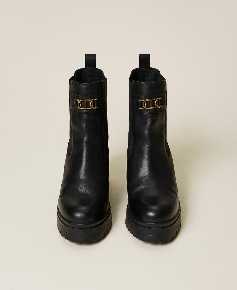 Leather Chelsea boots with Oval T logo