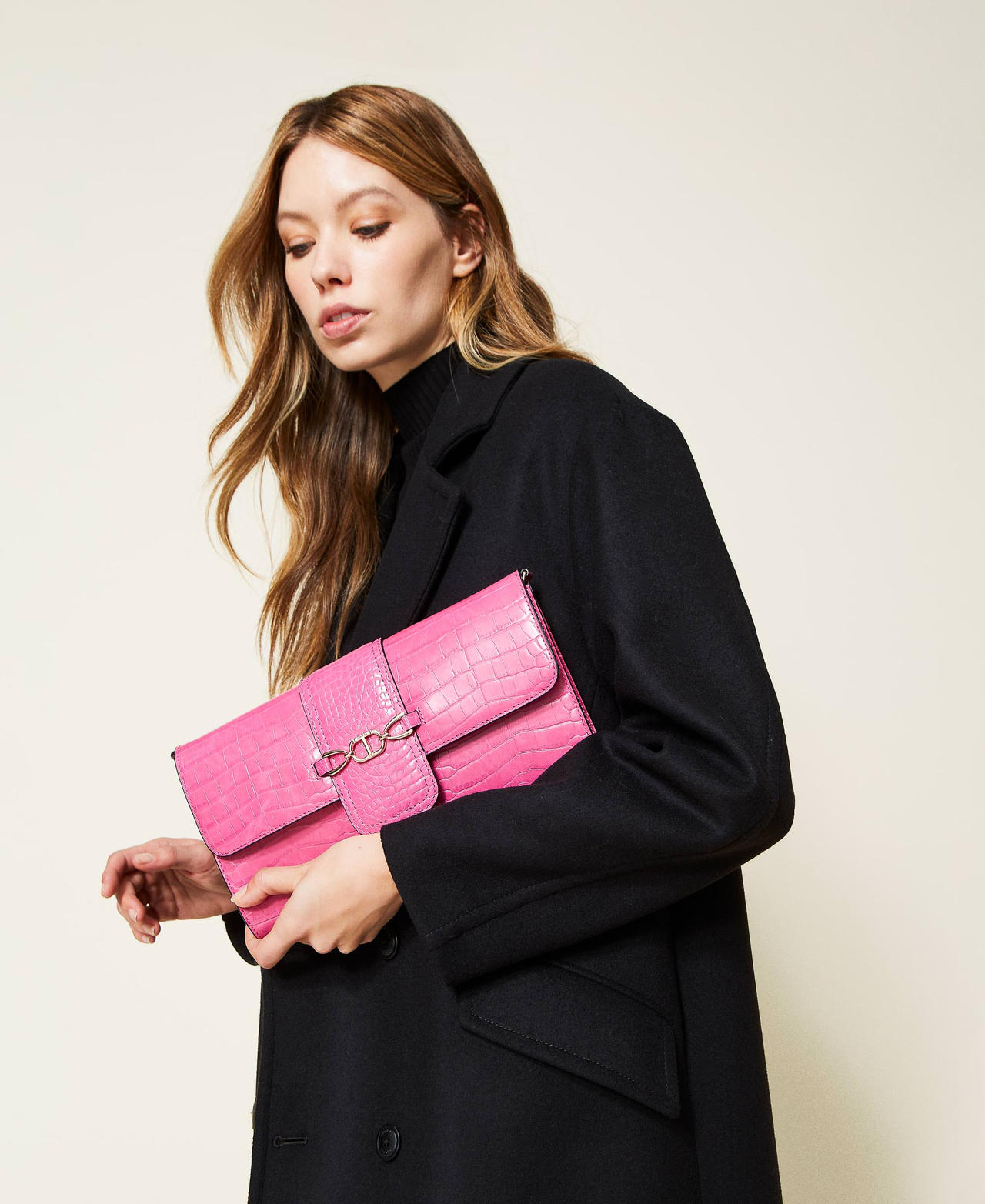 Borsa a tracolla con morsetto Oval T