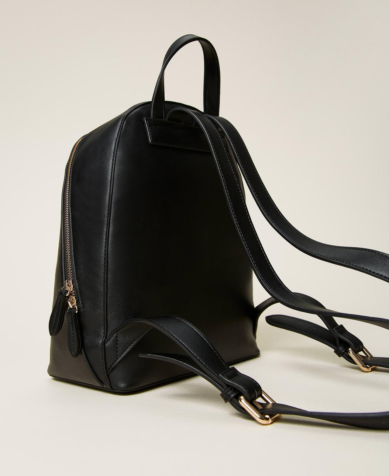 Рюкзак с крупным цветочным логотипом Черный/Oval T Цветок женщина 222TD8122-03