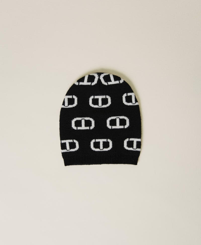 Strickm&uuml;tze mit Jacquardlogo