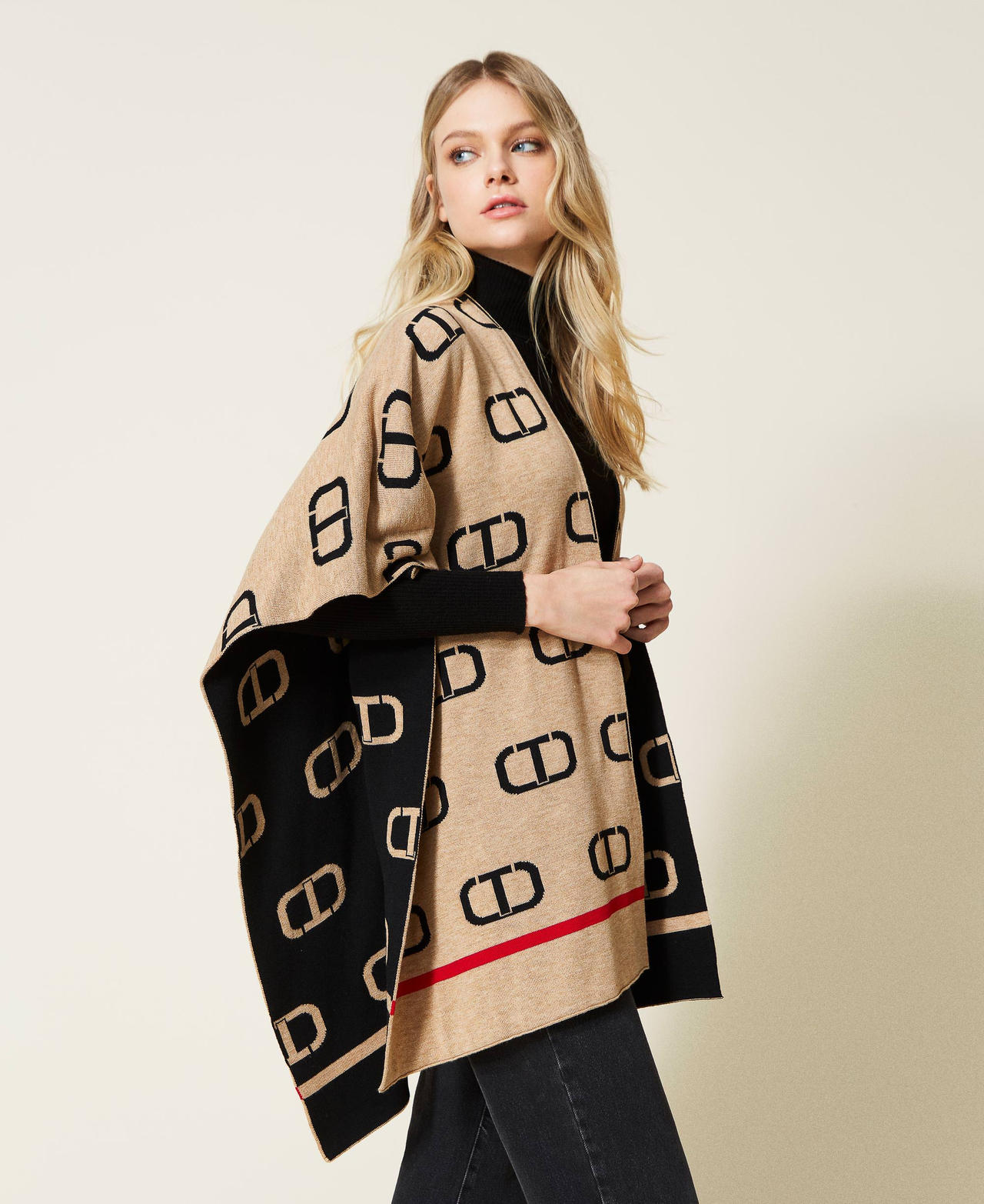 Reversible poncho with Oval T logo Two-tone "Light Wood" Beige / Black Woman 222TO5099-02