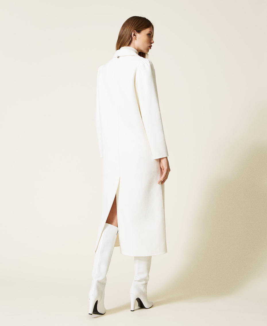 Langer Mantel aus Doppelgewebe aus Wollmischung Weiß Schnee Frau 222TP2051-04