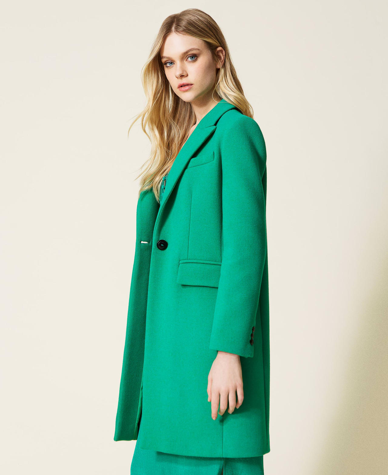 Пальто из полушерстяного сукна Зеленый "Мята Перечная" женщина 222TP2060-02