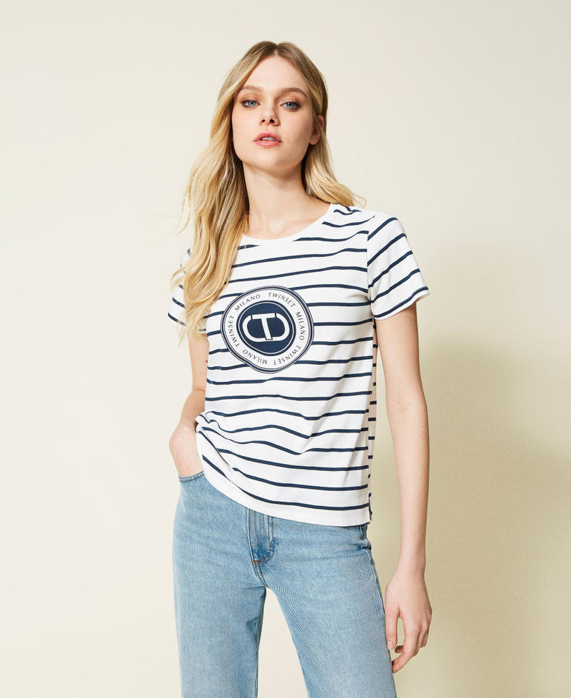 Striped t-shirt with logo "Snow" White / Grape Stripe Woman 222TP213A-01