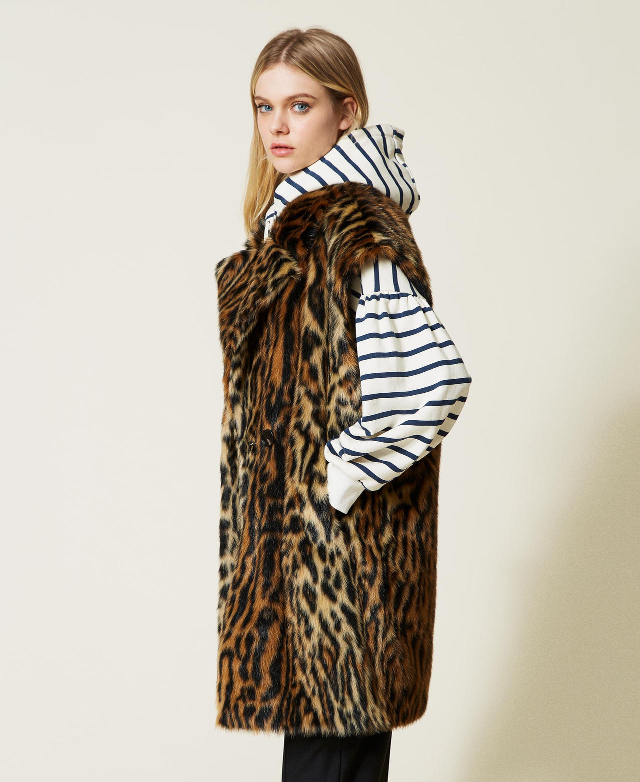 Animal print faux fur gilet