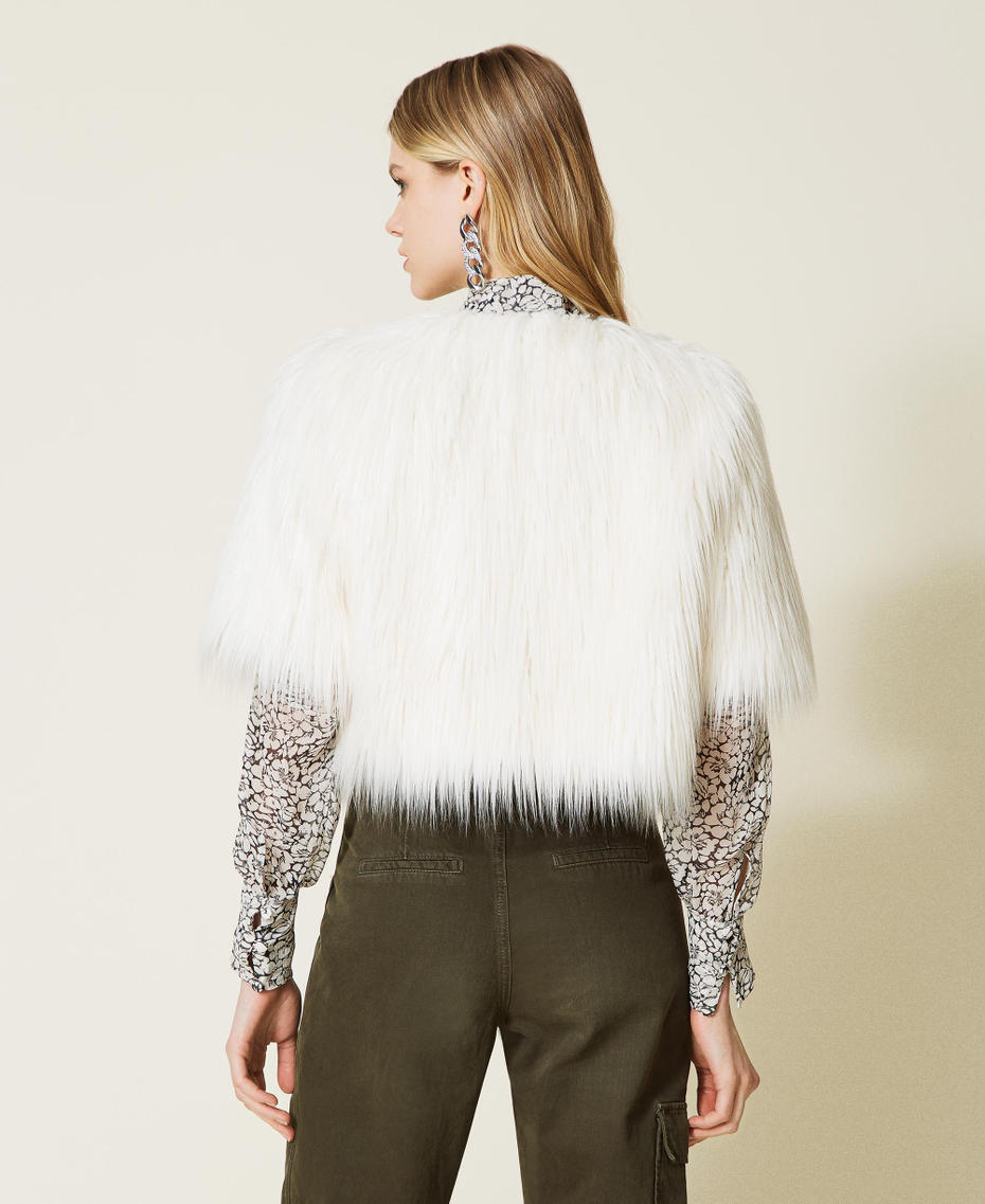 Faux fur cropped jackets