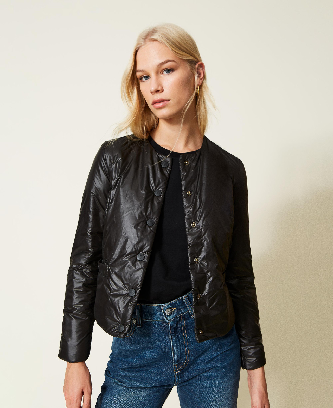 Chaqueta Estilo Coreano Invicta Talla S Chaqueta Coreana Invicta Para Mujer - Estilo Moderno Y Ajuste Perfecto Abrigo Estilo Korean