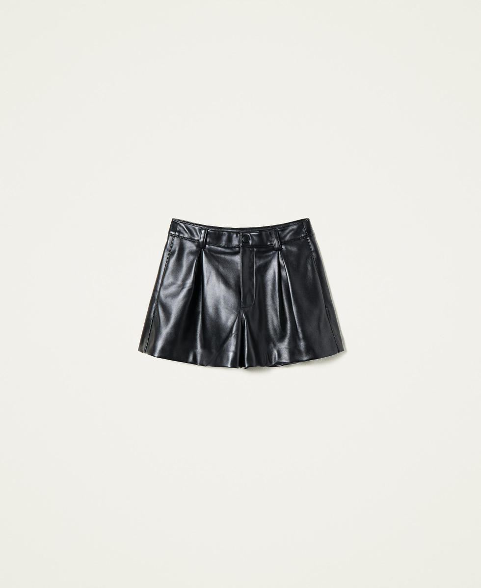 Leather-like shorts