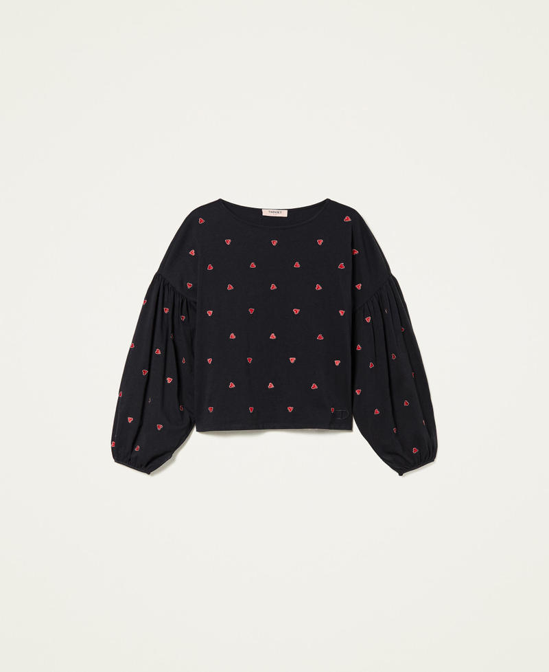 Cr&ecirc;pe blouse with embroidered hearts