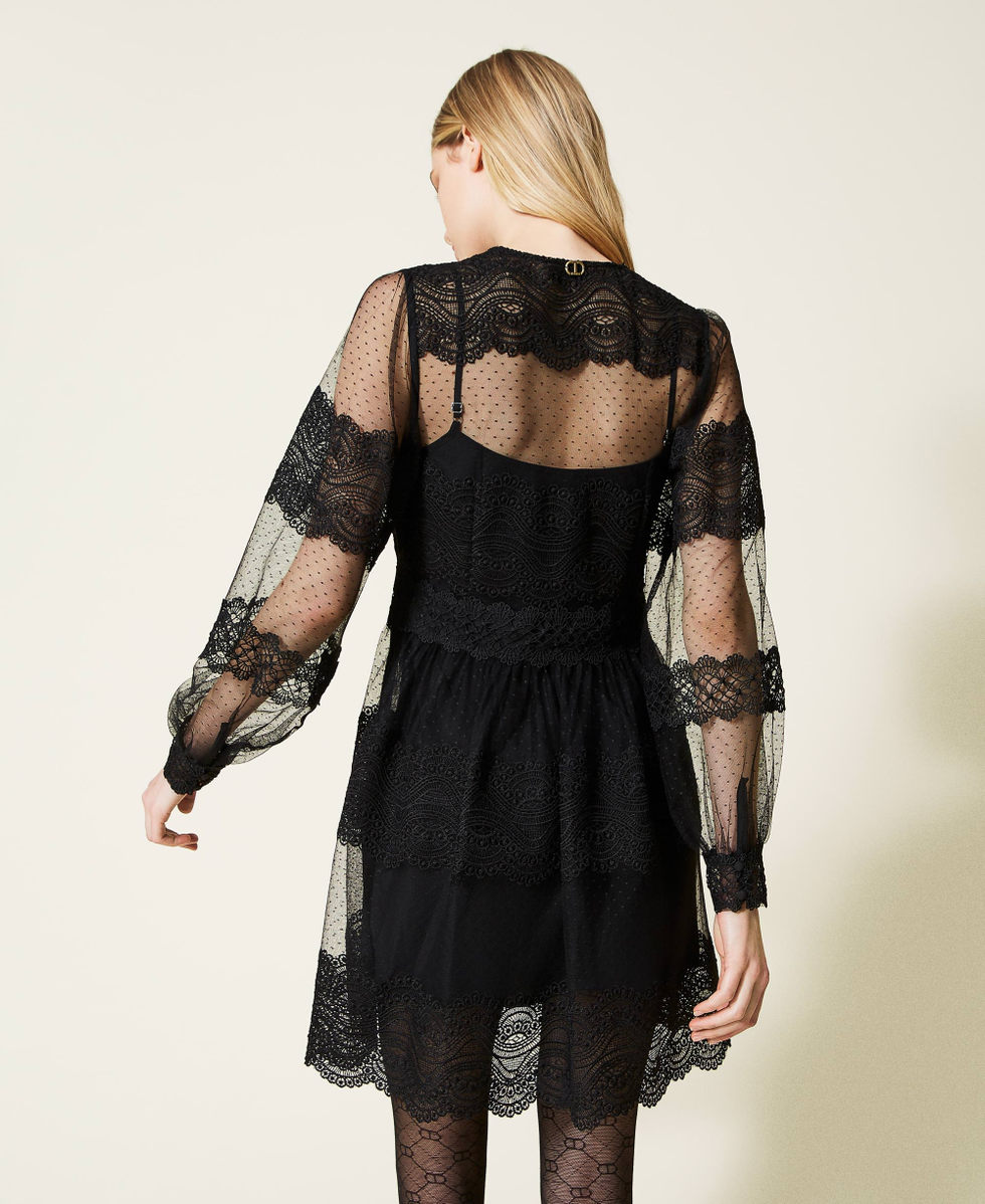 Robe noire tulle et dentelle store