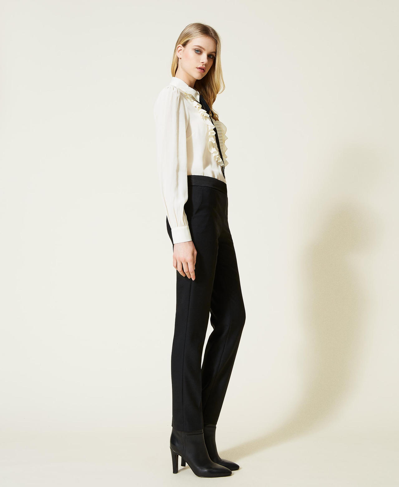 Wool blend cigarette trousers