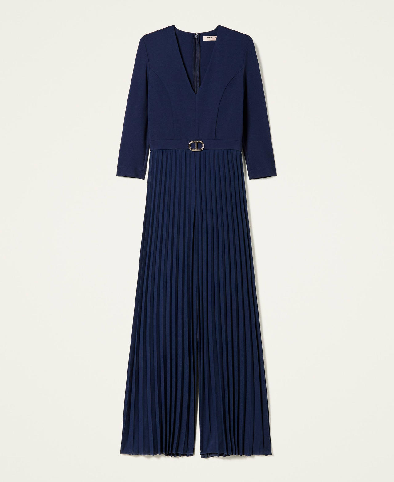 Combinaison avec pliss&eacute; et logo