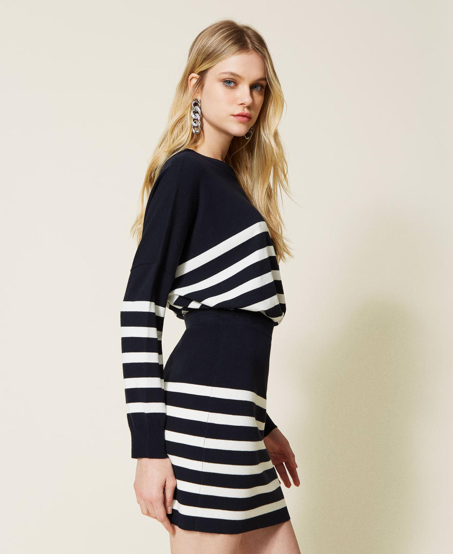 Striped knit miniskirt Two-tone "Dress" Blue / Snow Woman 222TP3014-03