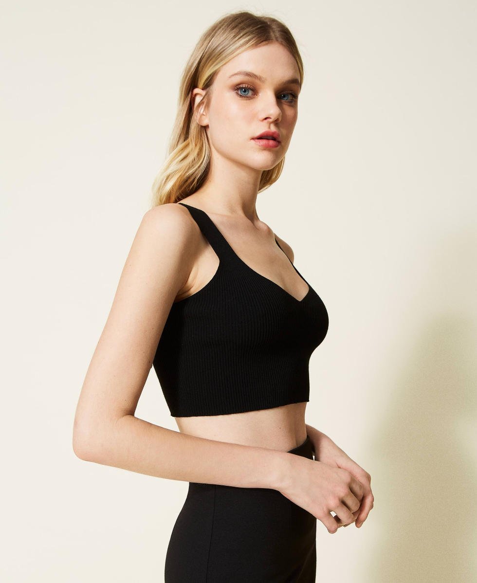 Ribbed cropped top