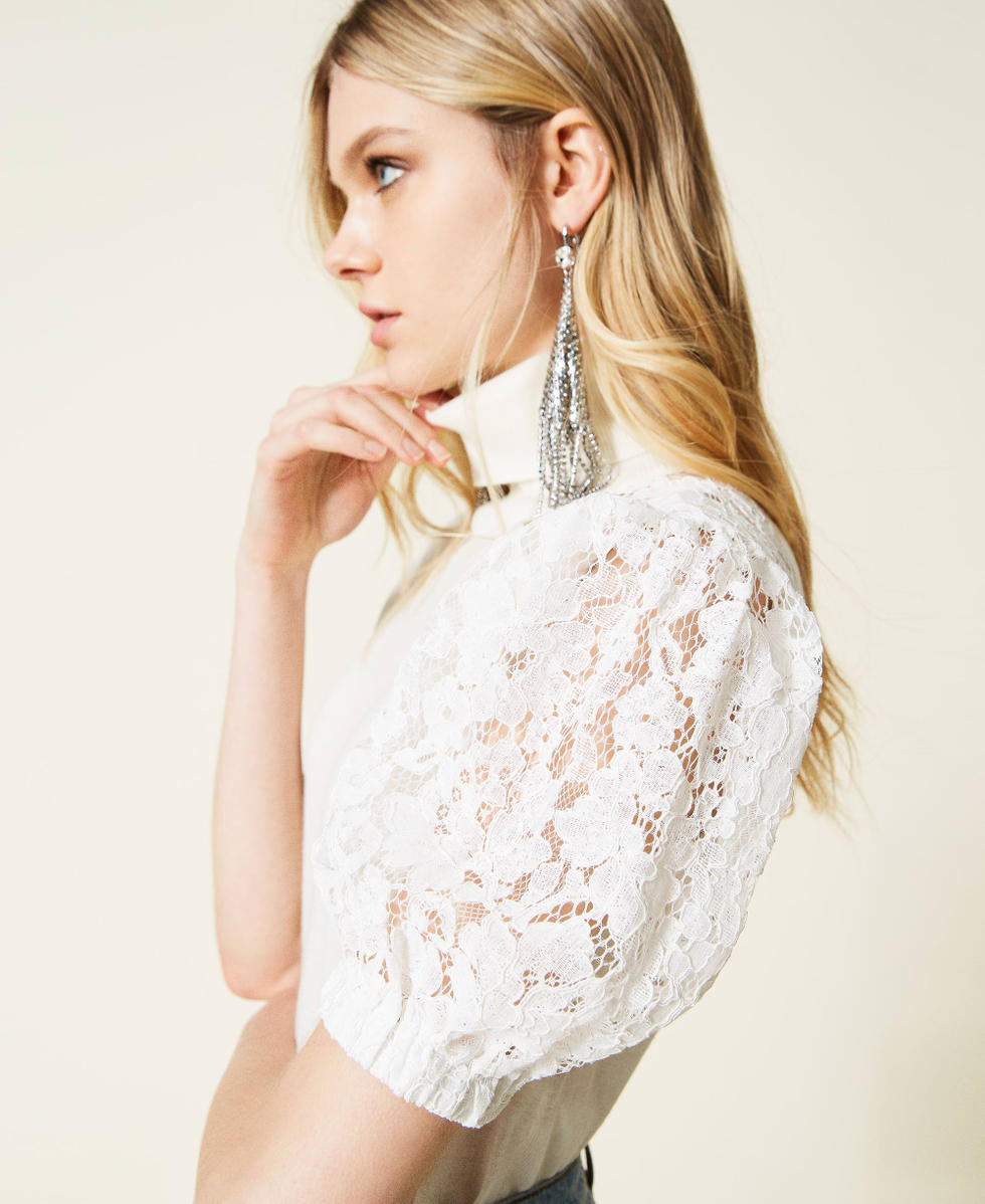 Maglia in misto lana con pizzo